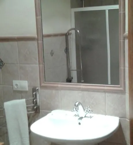 Ra Tenaja Frühstückspension 3*